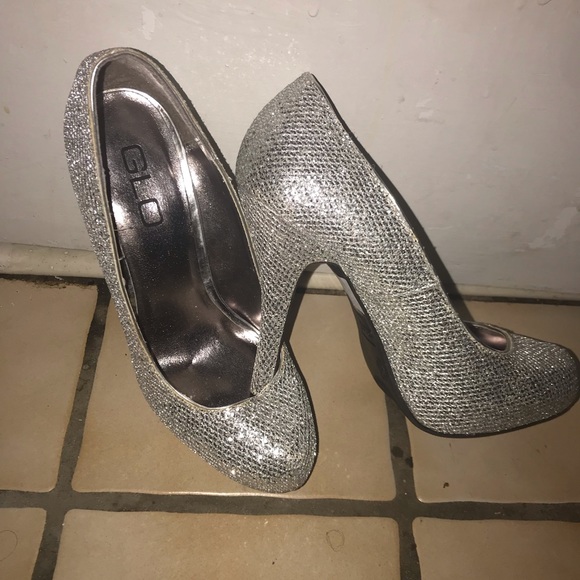 GLO jeans Shoes - Glo jeans heels